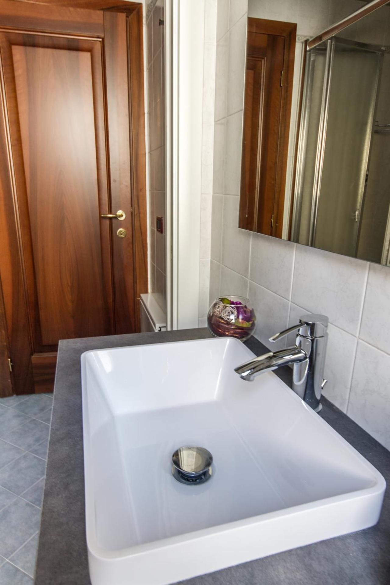 Cardinal Massaia Venice Apartment Mestre Buitenkant foto